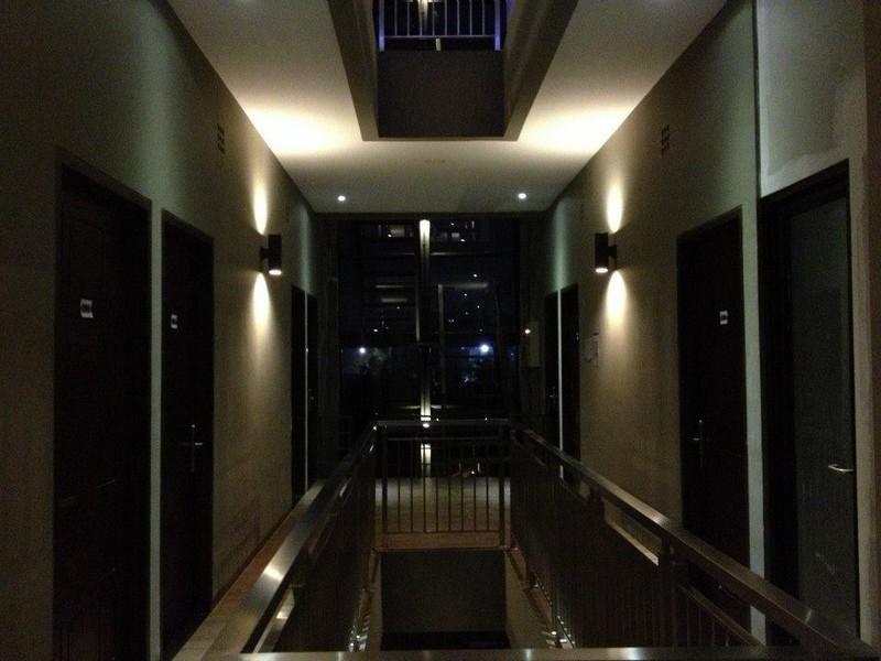 Hotel O Cihampelas Near Ciwalk Formerly D'River Guest House Bandung Esterno foto